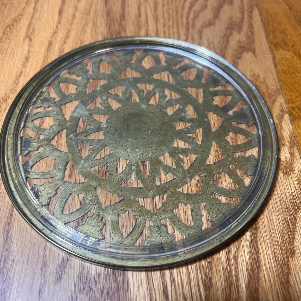 VTG Brass & Glass Trivet Round Pierced Brass Plate Original Box Bridge Jewelry